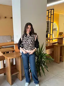 Sleeveless Tiger Wool Sweater