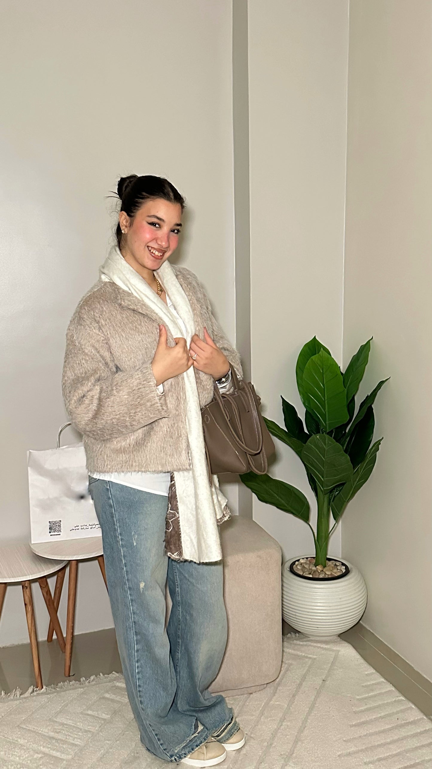 Soft Fur Elegance : ( light beige)