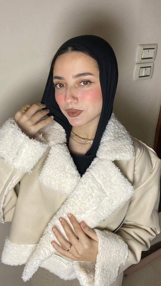 Crop fur jacket: ( light beige)