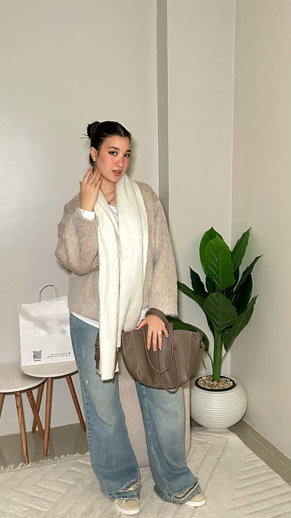 Soft Fur Elegance : ( light beige)