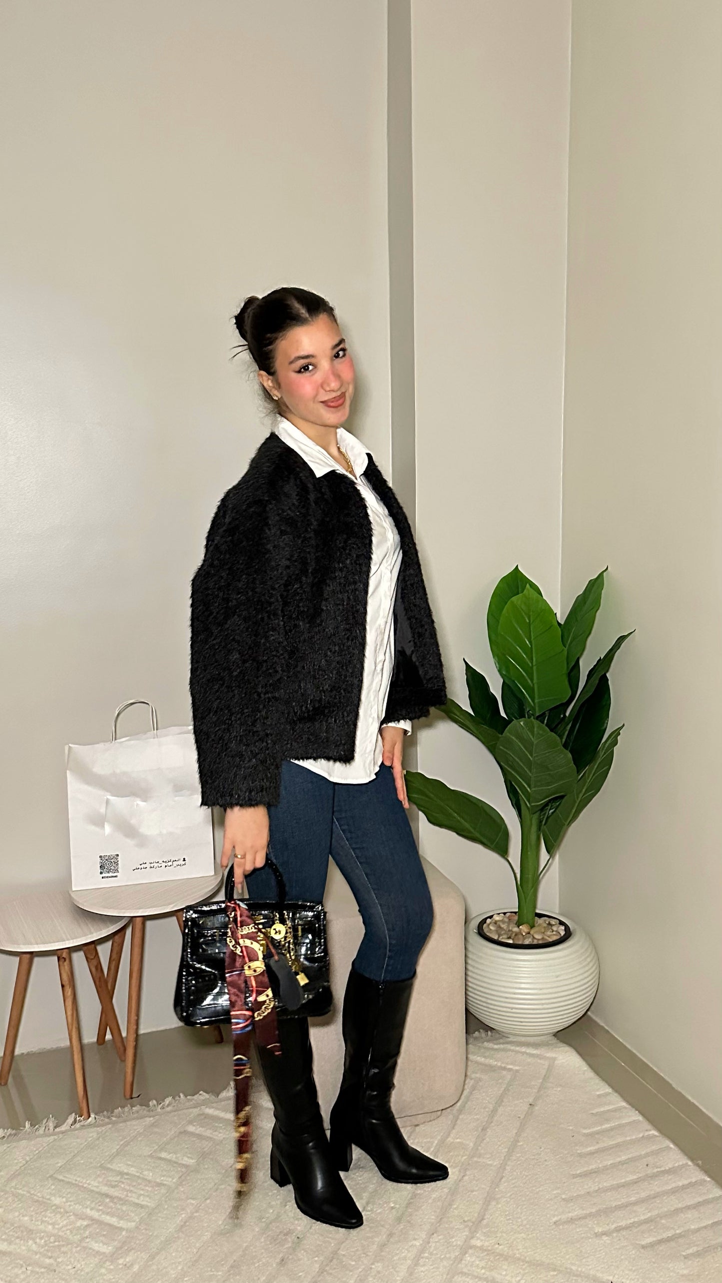 Soft Fur Elegance : ( black )