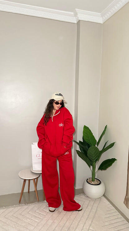 Red Vibes – suit