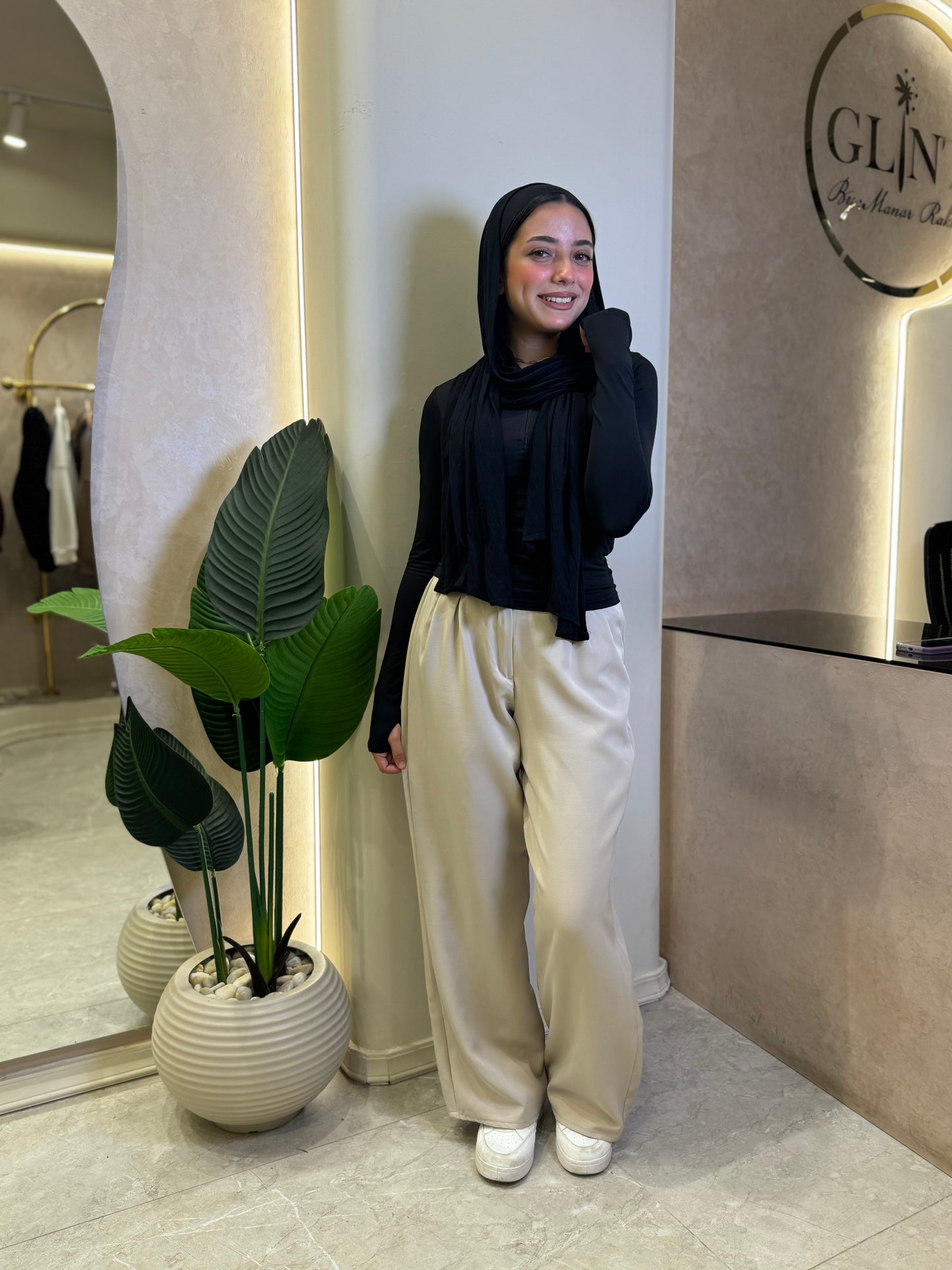 beige formal pants glint